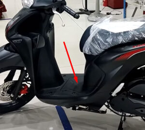 vị trí ắc quy xe vision